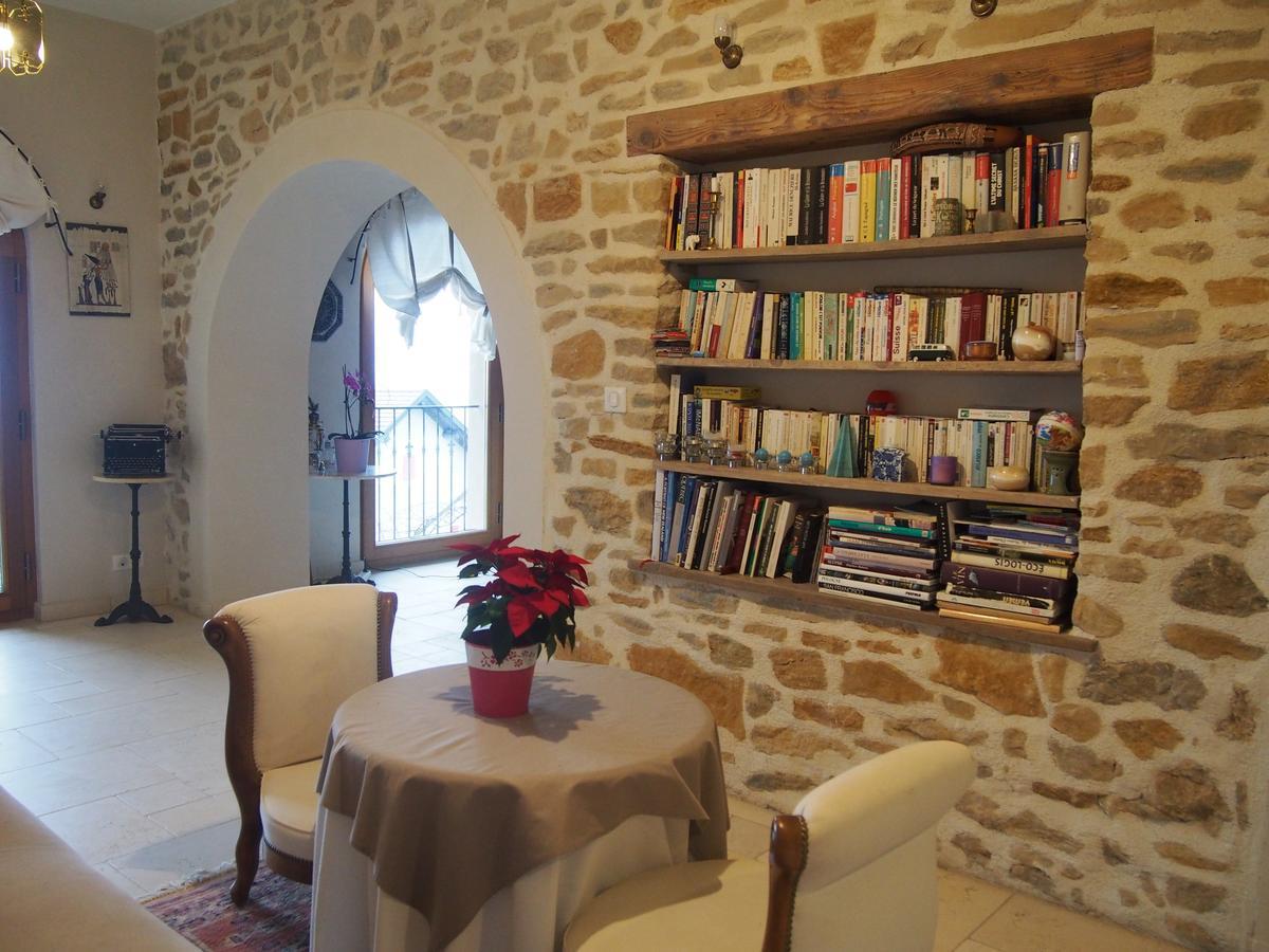 Les Lumieres De Geneve Bed & Breakfast Grilly Exterior foto