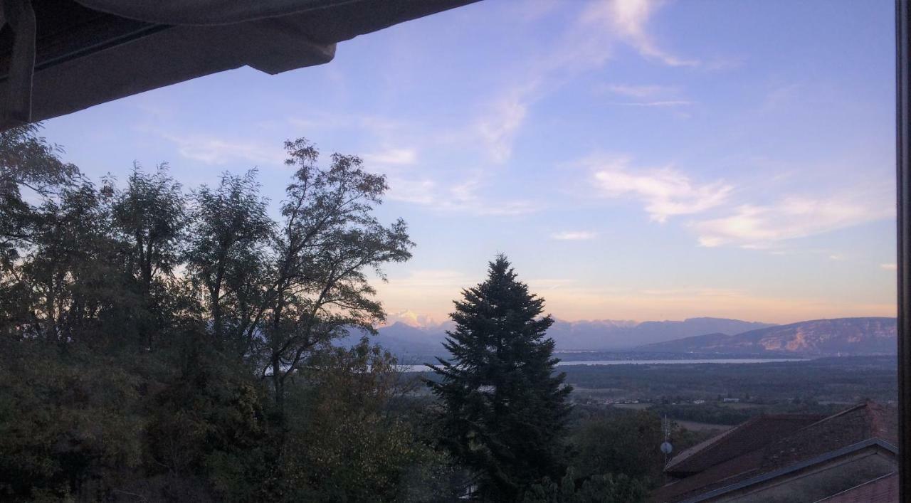 Les Lumieres De Geneve Bed & Breakfast Grilly Exterior foto